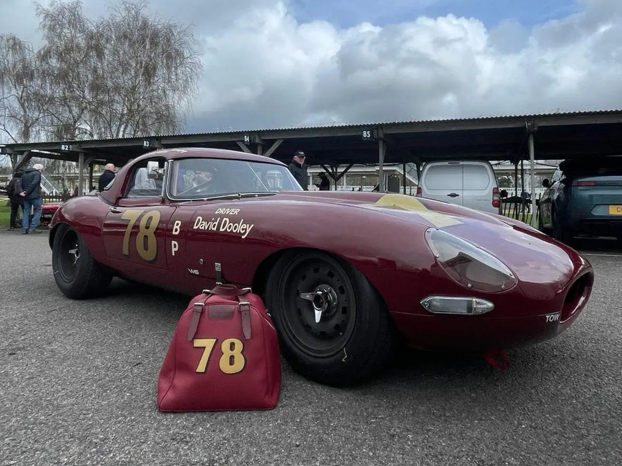 Commemorative – Goodwood TT 2023 Winners – Jaguar Bespoke Helmet Bag