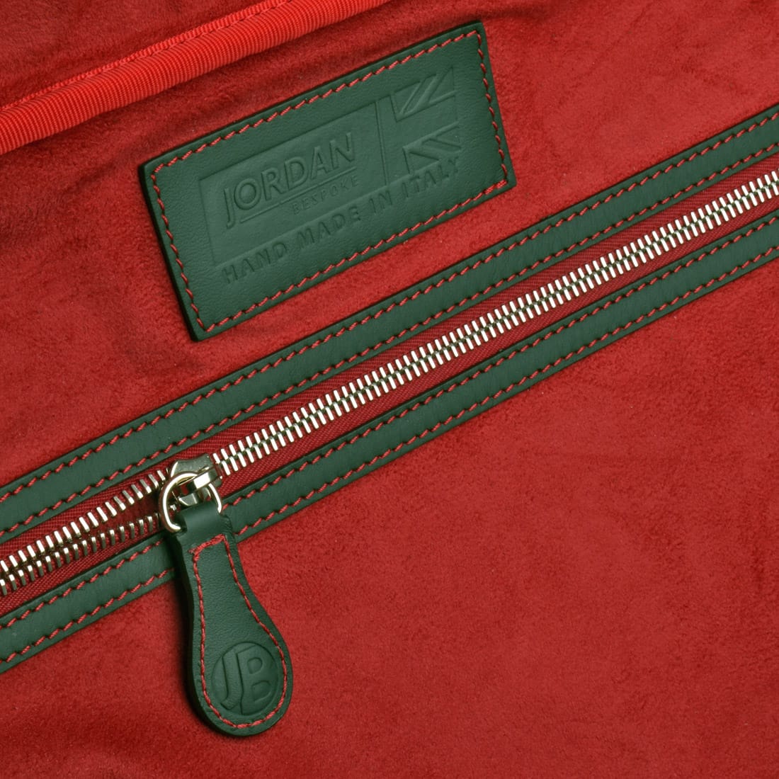 gto holdall ms check red inner 1