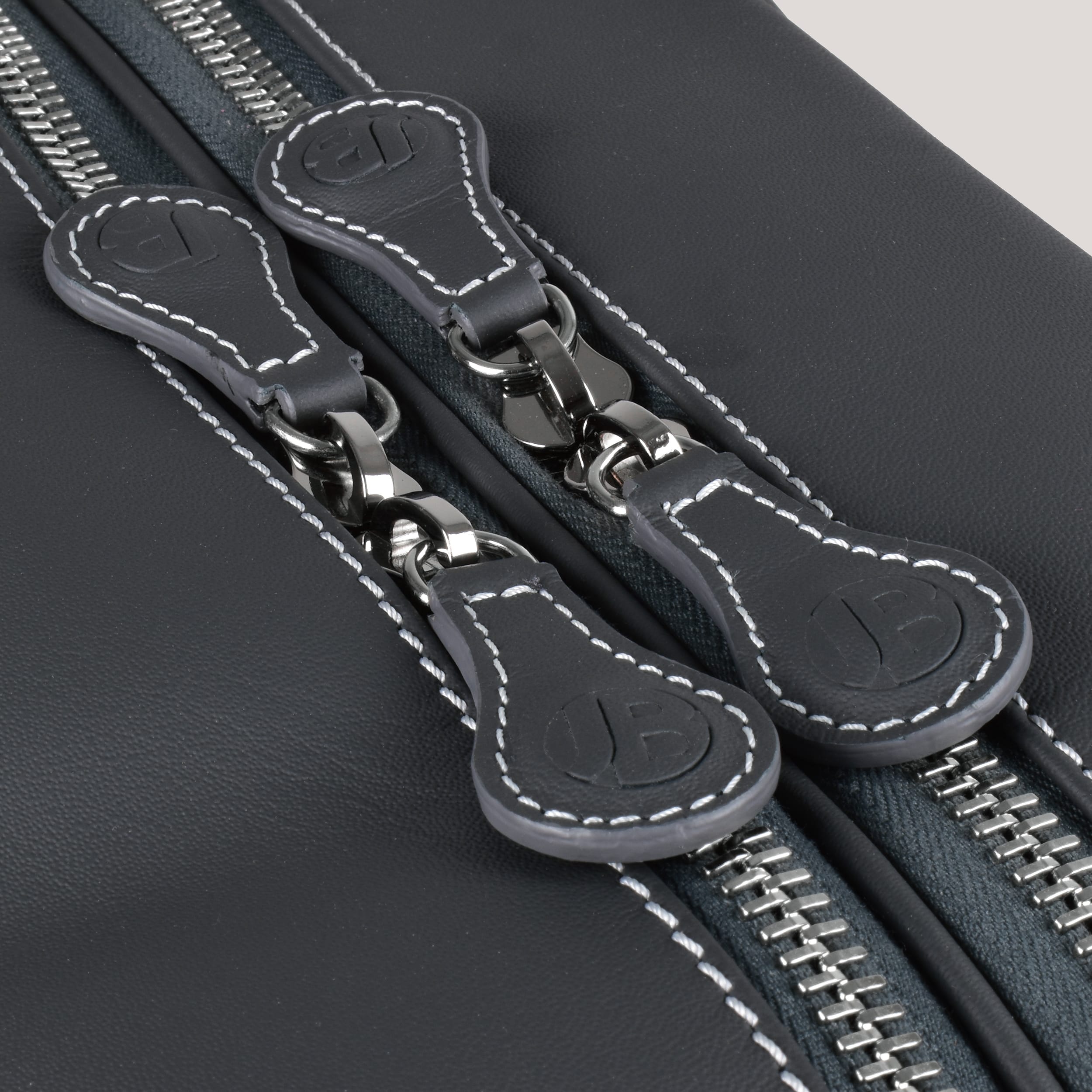 ttl aston martin grey zip