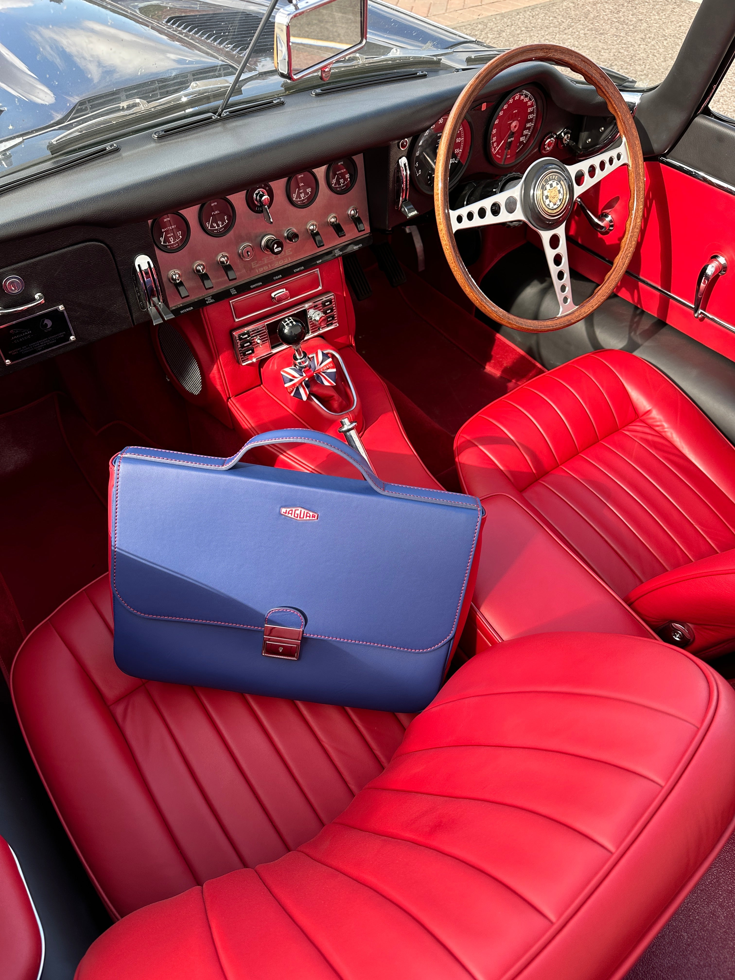 A Guide to Bespoke Driving Accessories That Lasts