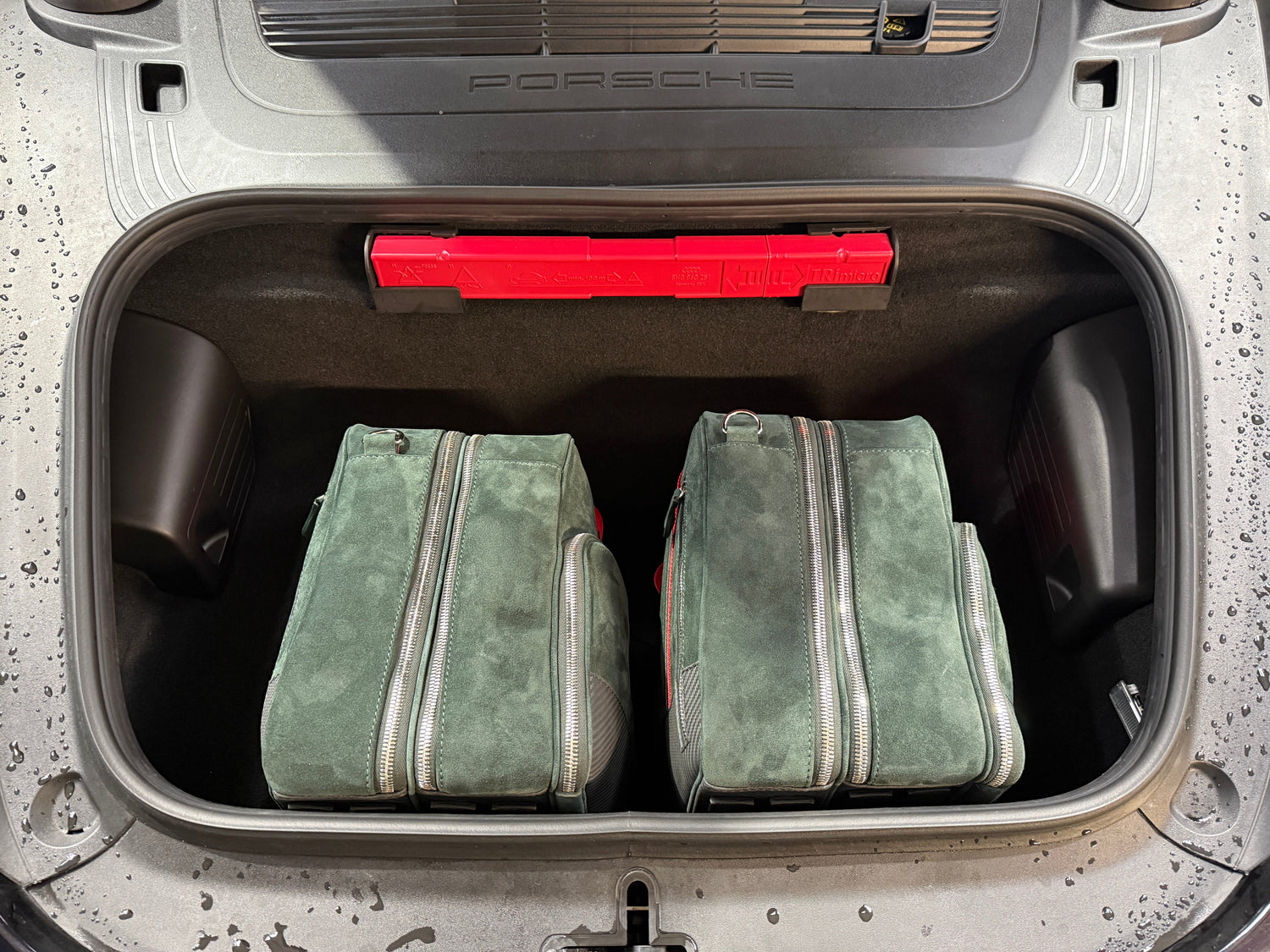 How to Choose Driving Luggage Well