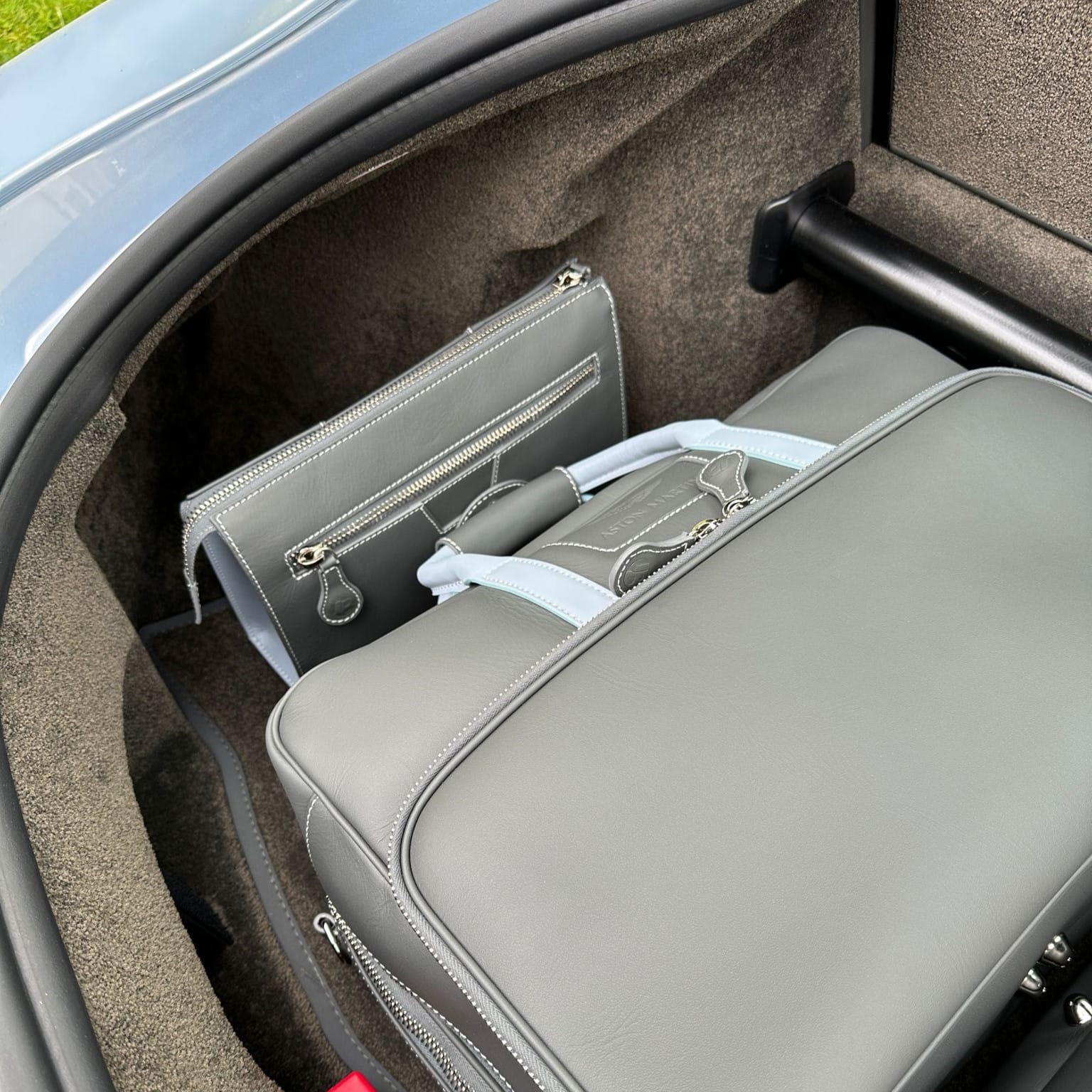 bags in boot 2