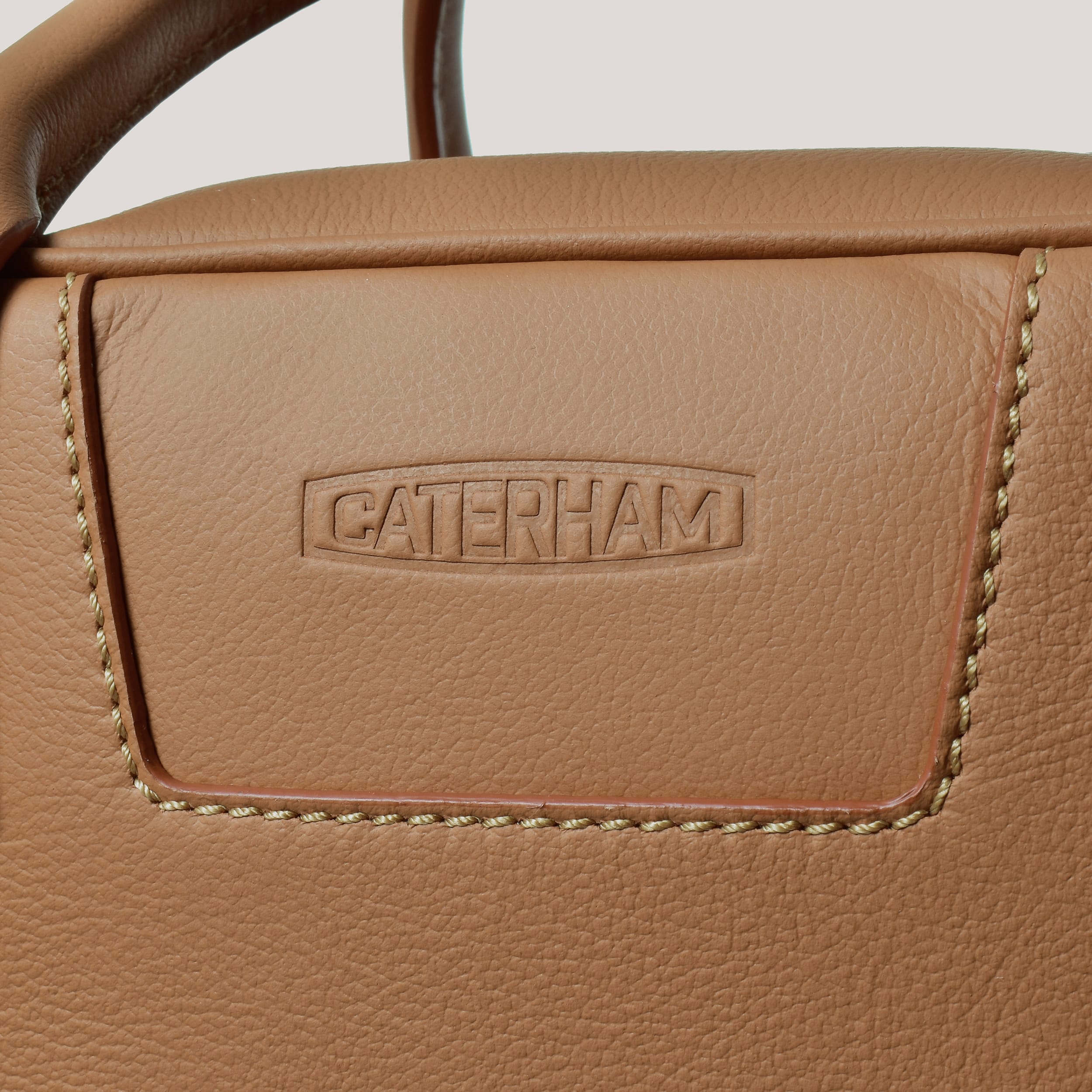 boot sml caterham beige logo