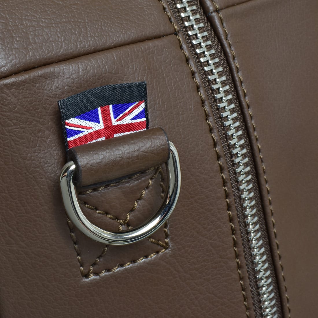 gto holdall pebble brown detail