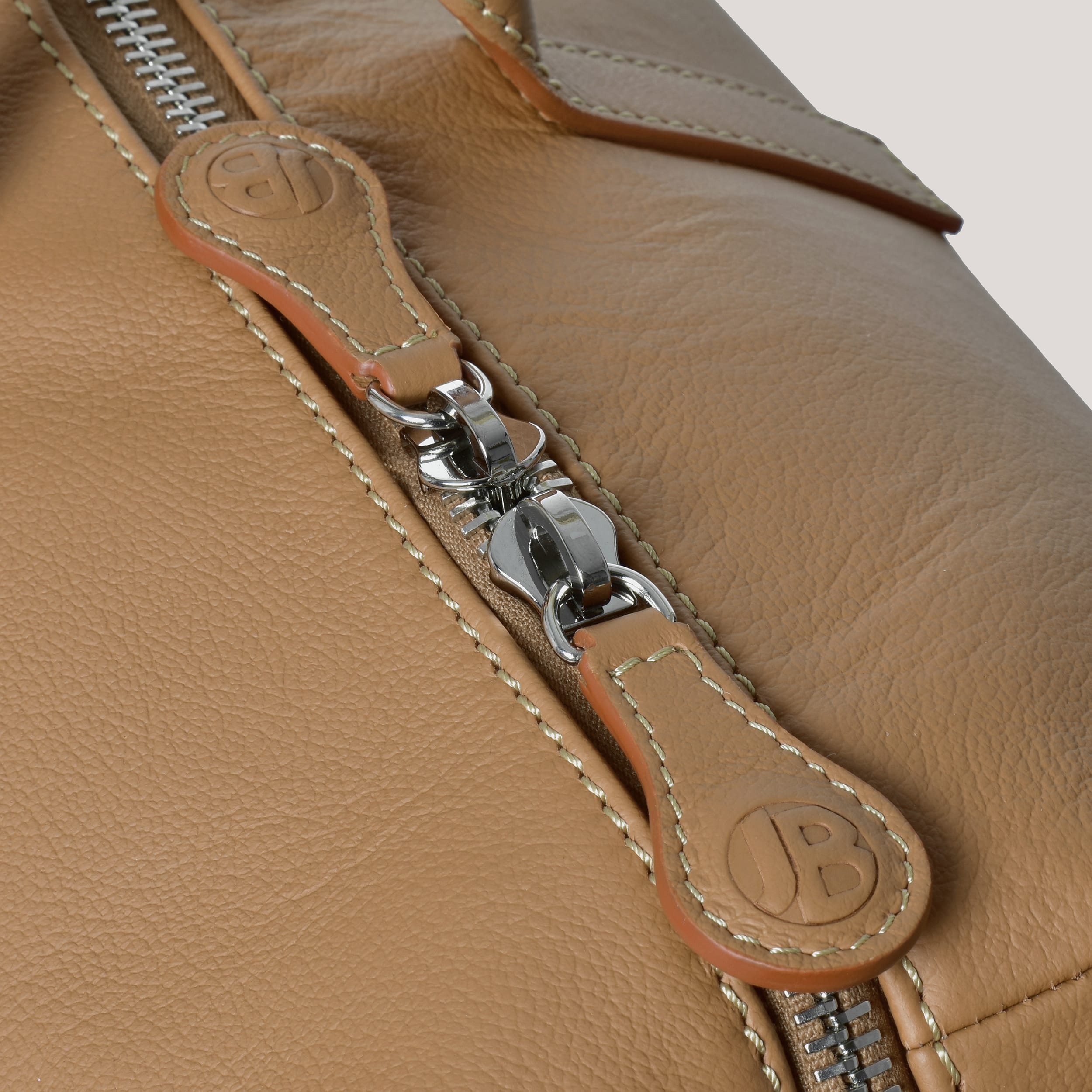 holdall caterham beige zip