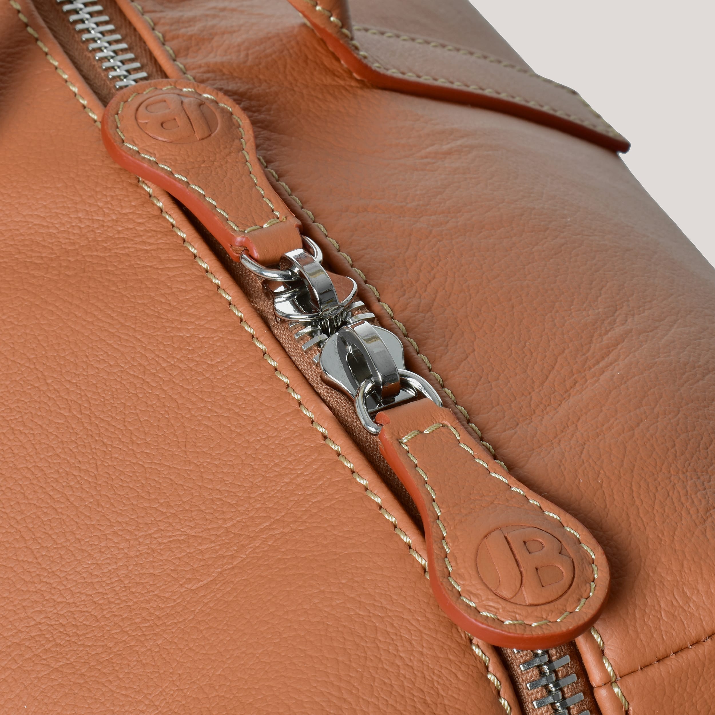 holdall caterham cinnamon zip