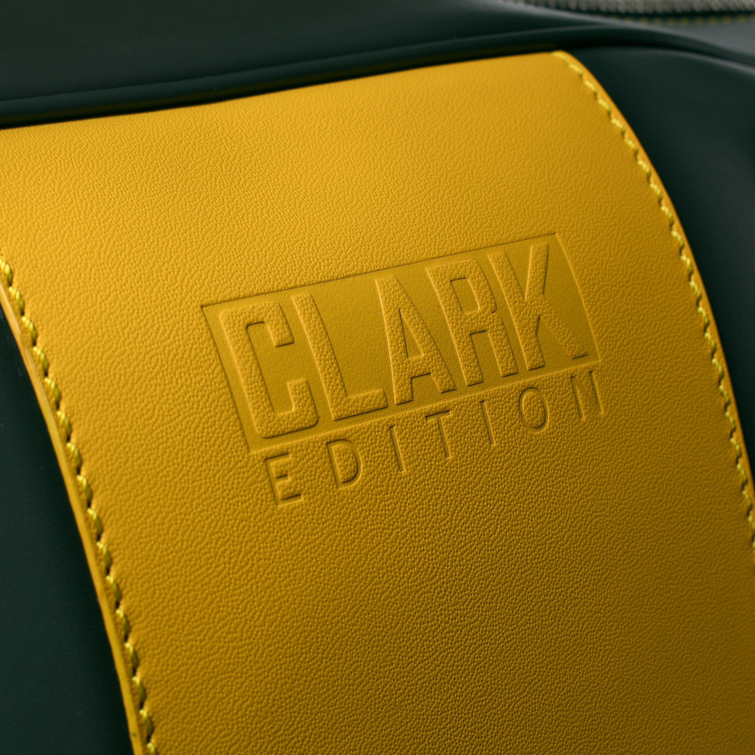 LOTUS EMIRA - Clark Edition Heritage Holdall