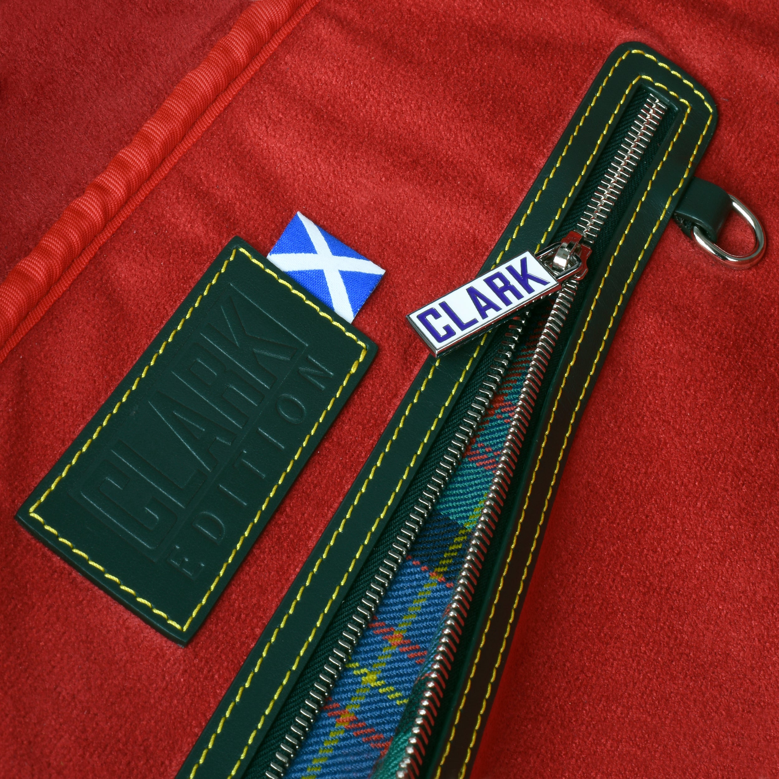 LOTUS EMIRA - Clark Edition Heritage Holdall