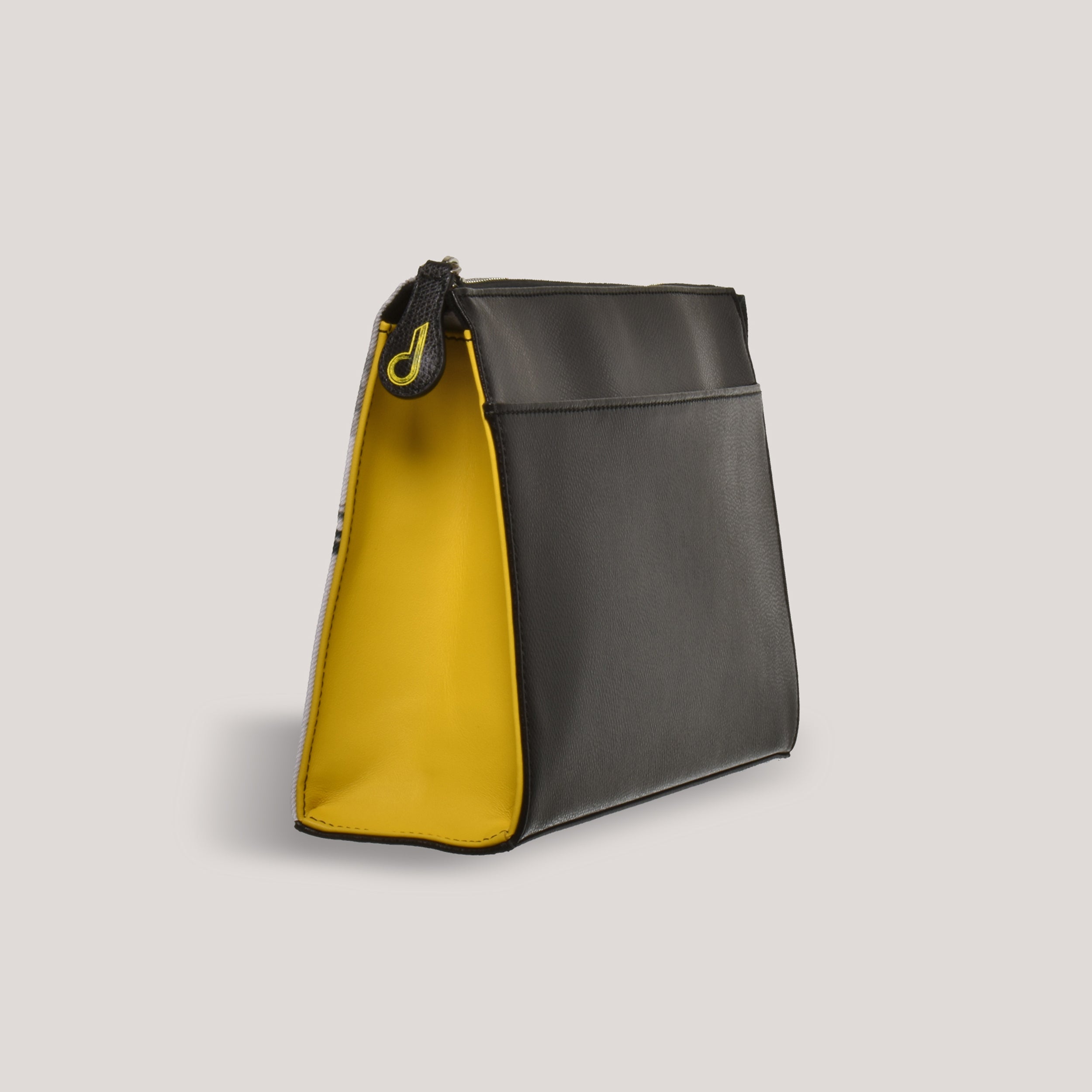 Wash/Tech Bag - Bespoke #Leather Art