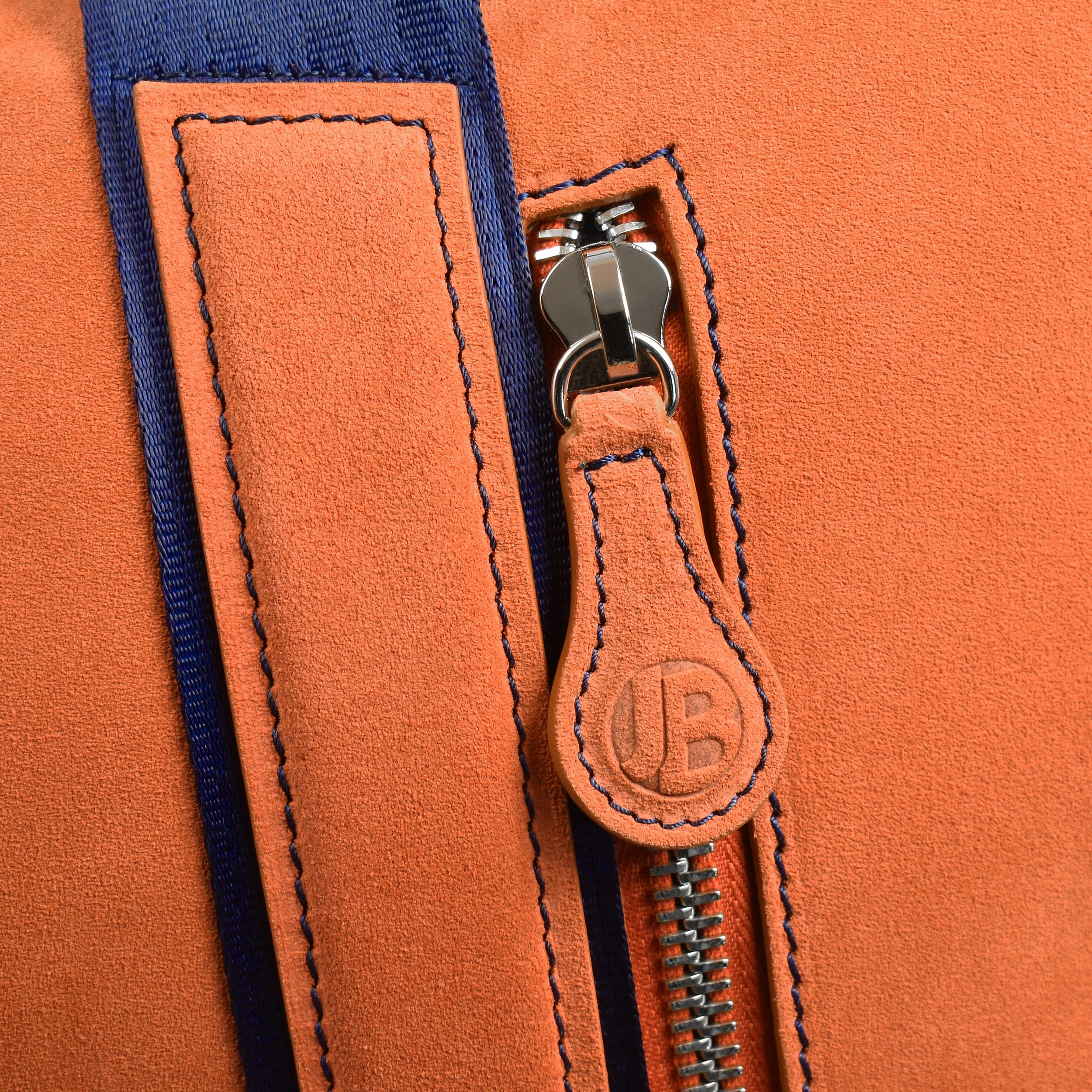 tuscan suede gto holdall orange detail